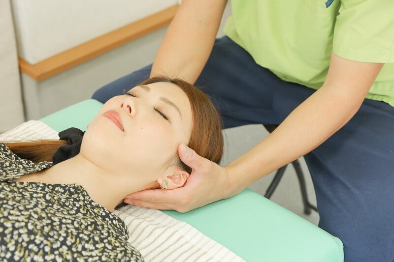 鍼灸整骨院ふぁみりぃでの頭痛改善している様子